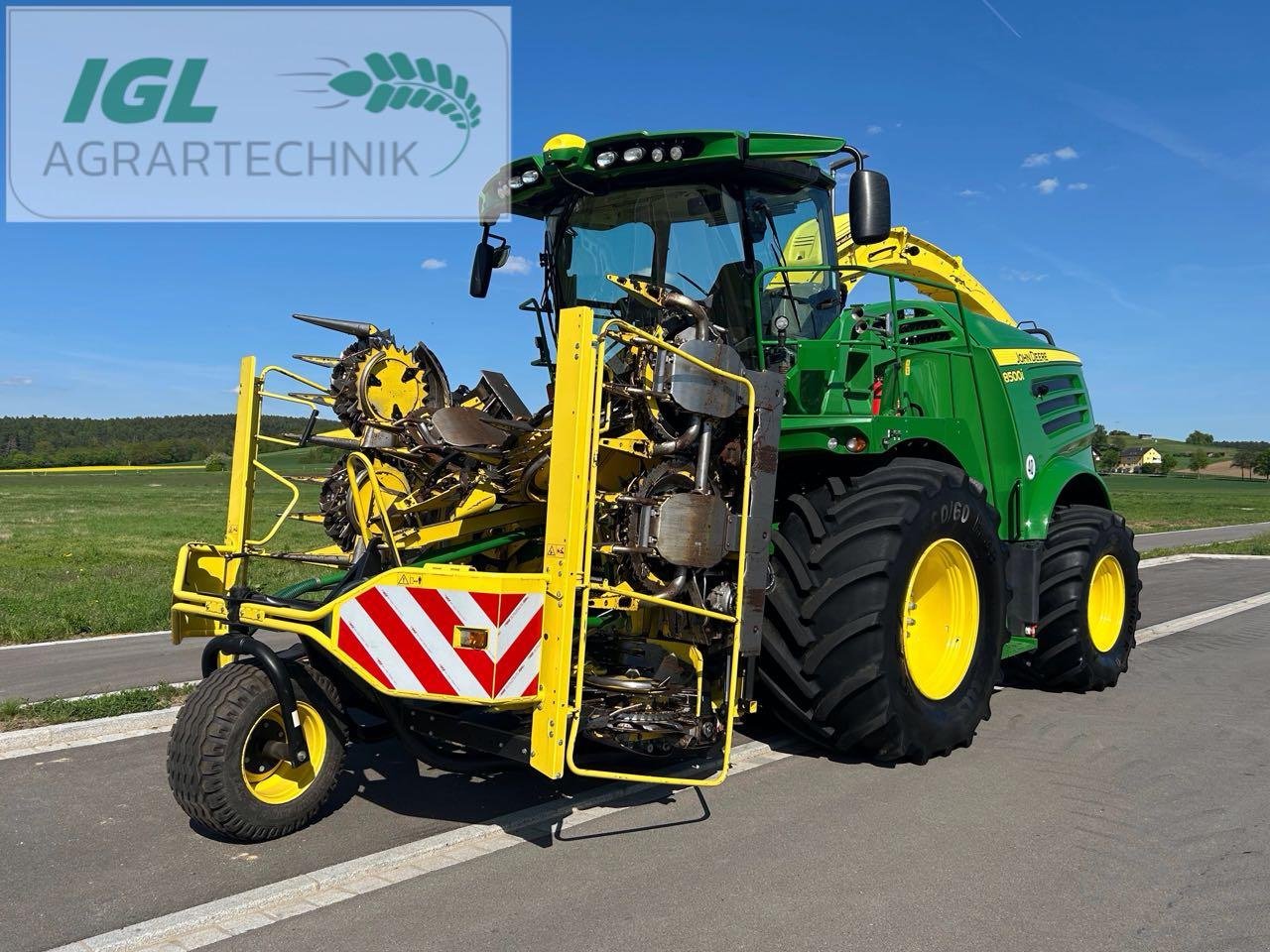 Feldhäcksler tip John Deere 8500i, Gebrauchtmaschine in Nabburg (Poză 4)