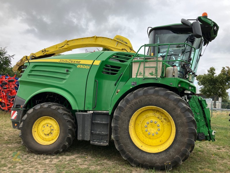 Feldhäcksler des Typs John Deere 8500i, Gebrauchtmaschine in Sonnewalde (Bild 2)