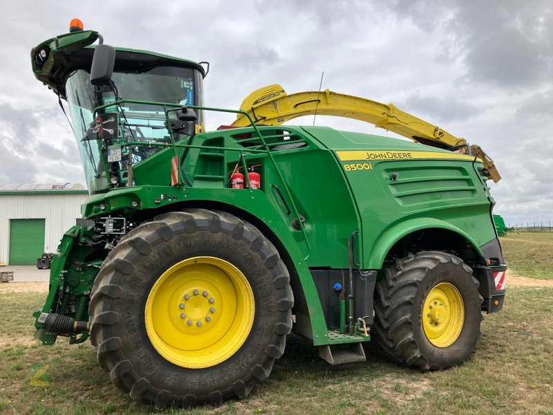Feldhäcksler des Typs John Deere 8500i, Gebrauchtmaschine in Sonnewalde