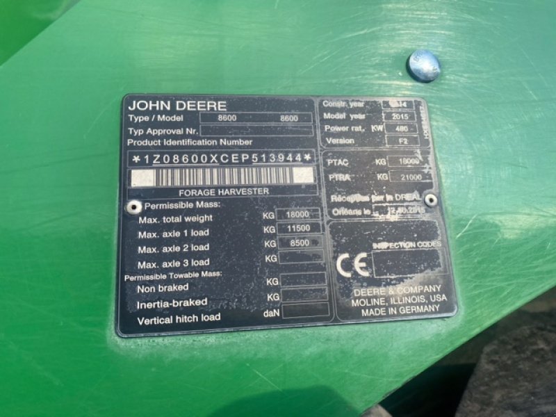 Feldhäcksler des Typs John Deere 8600 i, Gebrauchtmaschine in ESCAUDOEUVRES (Bild 4)
