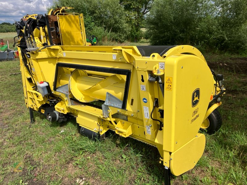 Feldhäcksler typu John Deere 8600 mit Kemper 460 StalkBuster und 639 PickUp, Gebrauchtmaschine v Jahnatal (Obrázek 23)