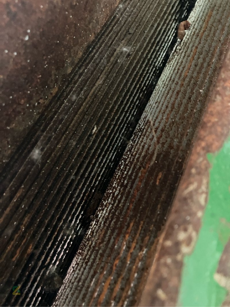 Feldhäcksler typu John Deere 8600 mit Kemper 460 StalkBuster und 639 PickUp, Gebrauchtmaschine v Jahnatal (Obrázek 29)