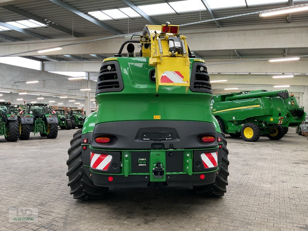 Feldhäcksler des Typs John Deere 8600, Gebrauchtmaschine in Spelle (Bild 9)