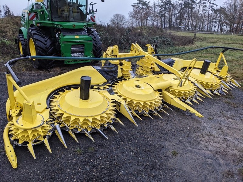 Feldhäcksler des Typs John Deere 8600i, Gebrauchtmaschine in Plau am See / OT Klebe (Bild 17)