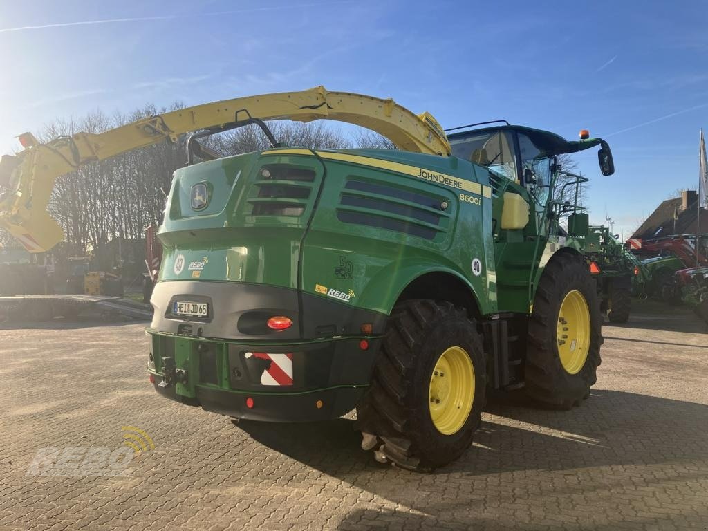 Feldhäcksler tip John Deere 8600i, Gebrauchtmaschine in Visbek/Rechterfeld (Poză 4)
