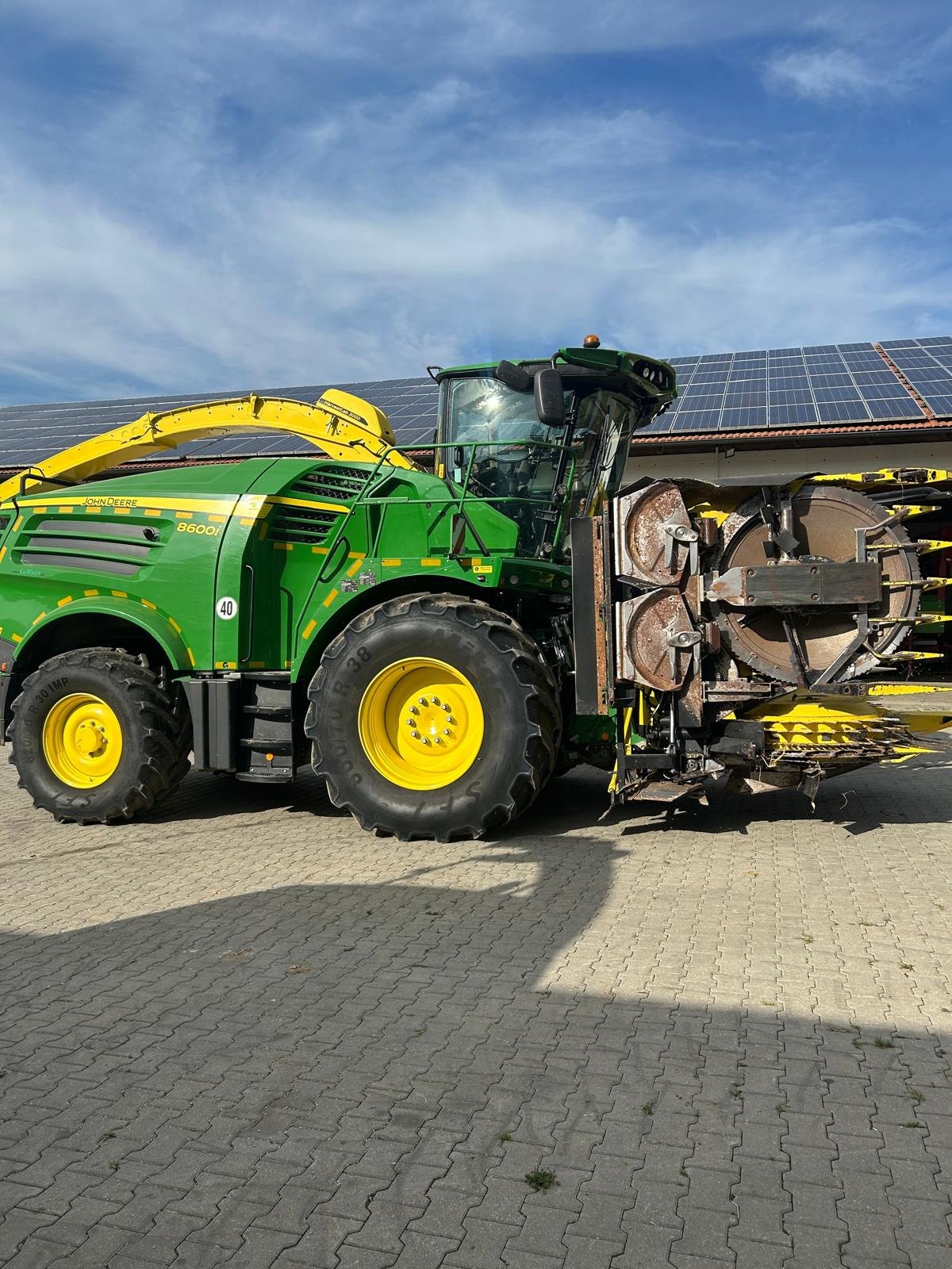 Feldhäcksler типа John Deere 8600i, Gebrauchtmaschine в Tittmoning (Фотография 5)