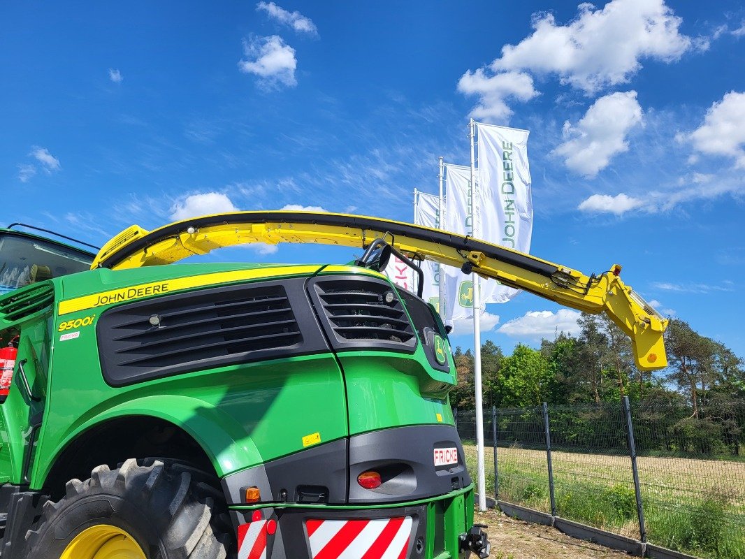 Feldhäcksler des Typs John Deere 9500, Neumaschine in Mrągowo (Bild 5)