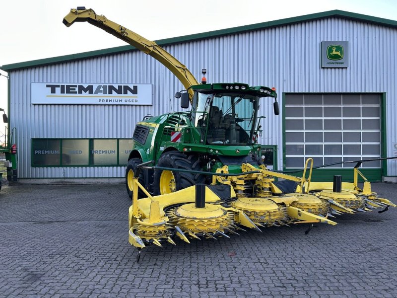 Feldhäcksler des Typs John Deere 9700 mit Kemper 475 Plus, Gebrauchtmaschine in Sittensen (Bild 1)
