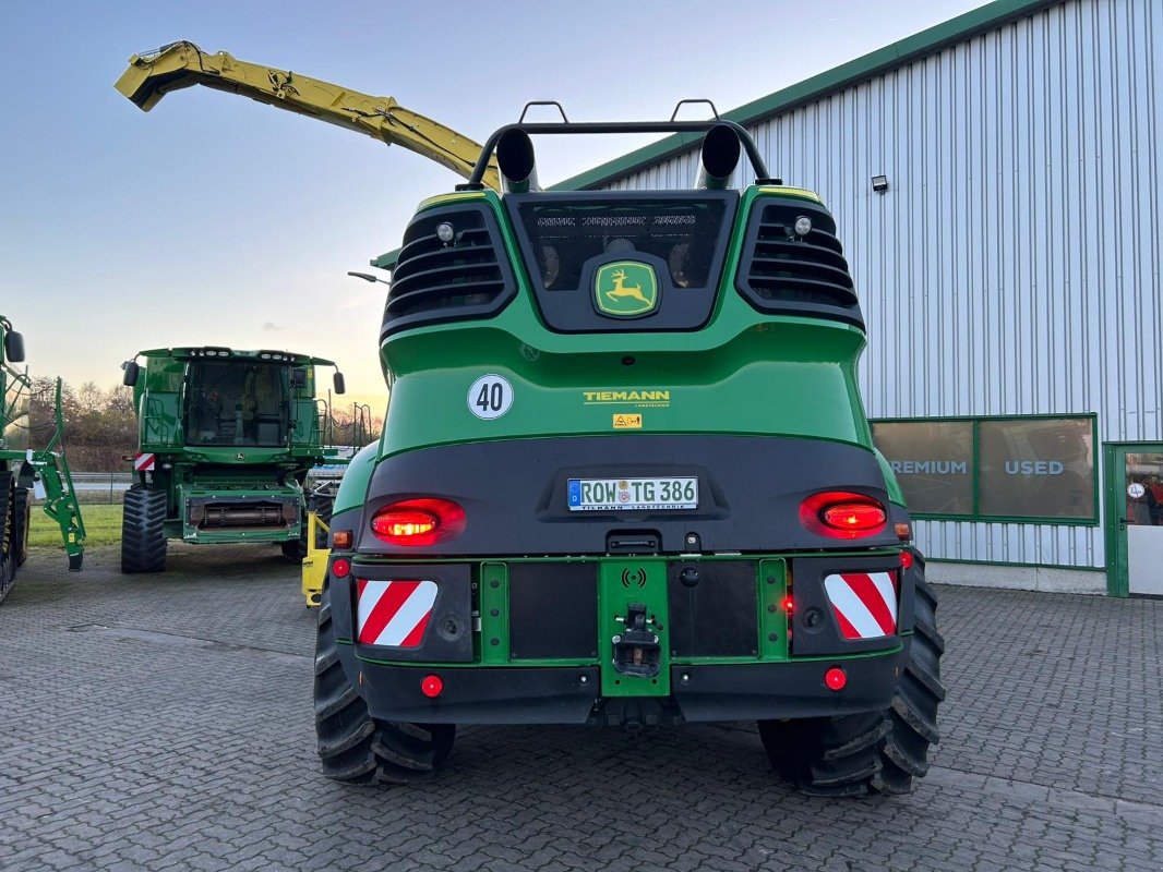 Feldhäcksler van het type John Deere 9700 mit Kemper 475 Plus, Gebrauchtmaschine in Sittensen (Foto 7)