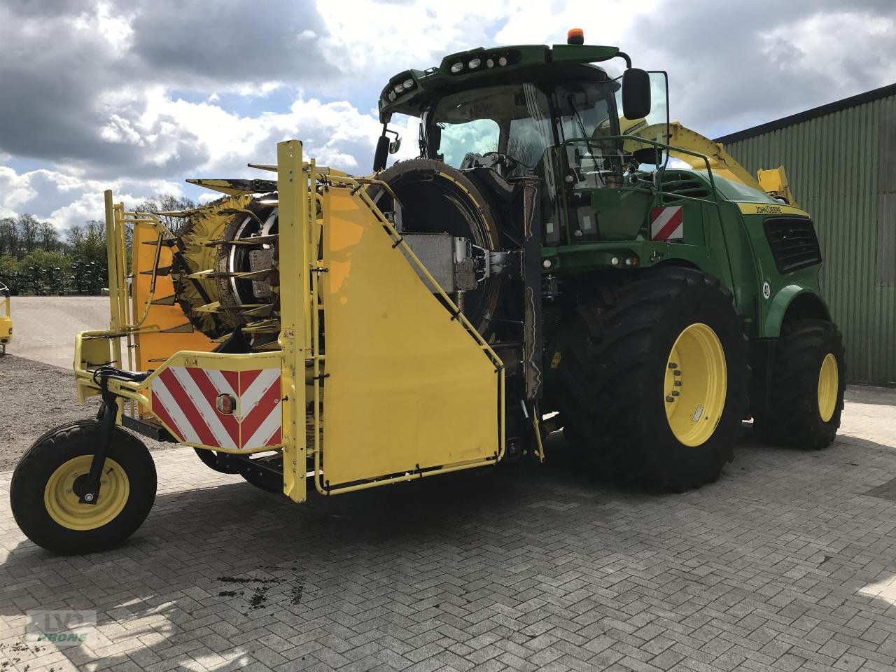 Feldhäcksler des Typs John Deere 9700i, Gebrauchtmaschine in Alt-Mölln (Bild 2)