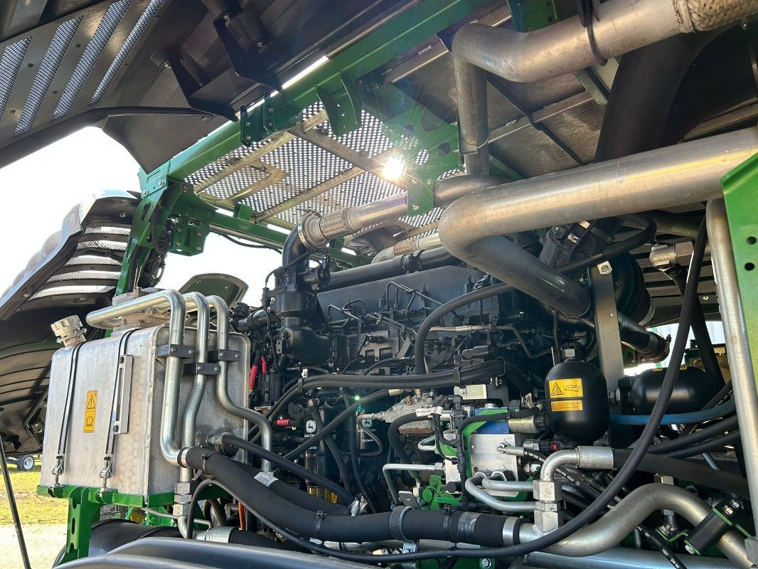 Feldhäcksler des Typs John Deere 9700i, Gebrauchtmaschine in Sittensen (Bild 26)