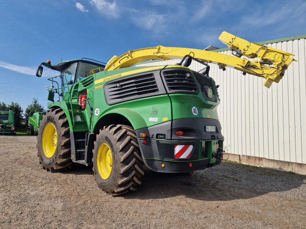Feldhäcksler typu John Deere 9800 + Kemper 490 Plus, Gebrauchtmaschine w Neubrandenburg (Zdjęcie 4)
