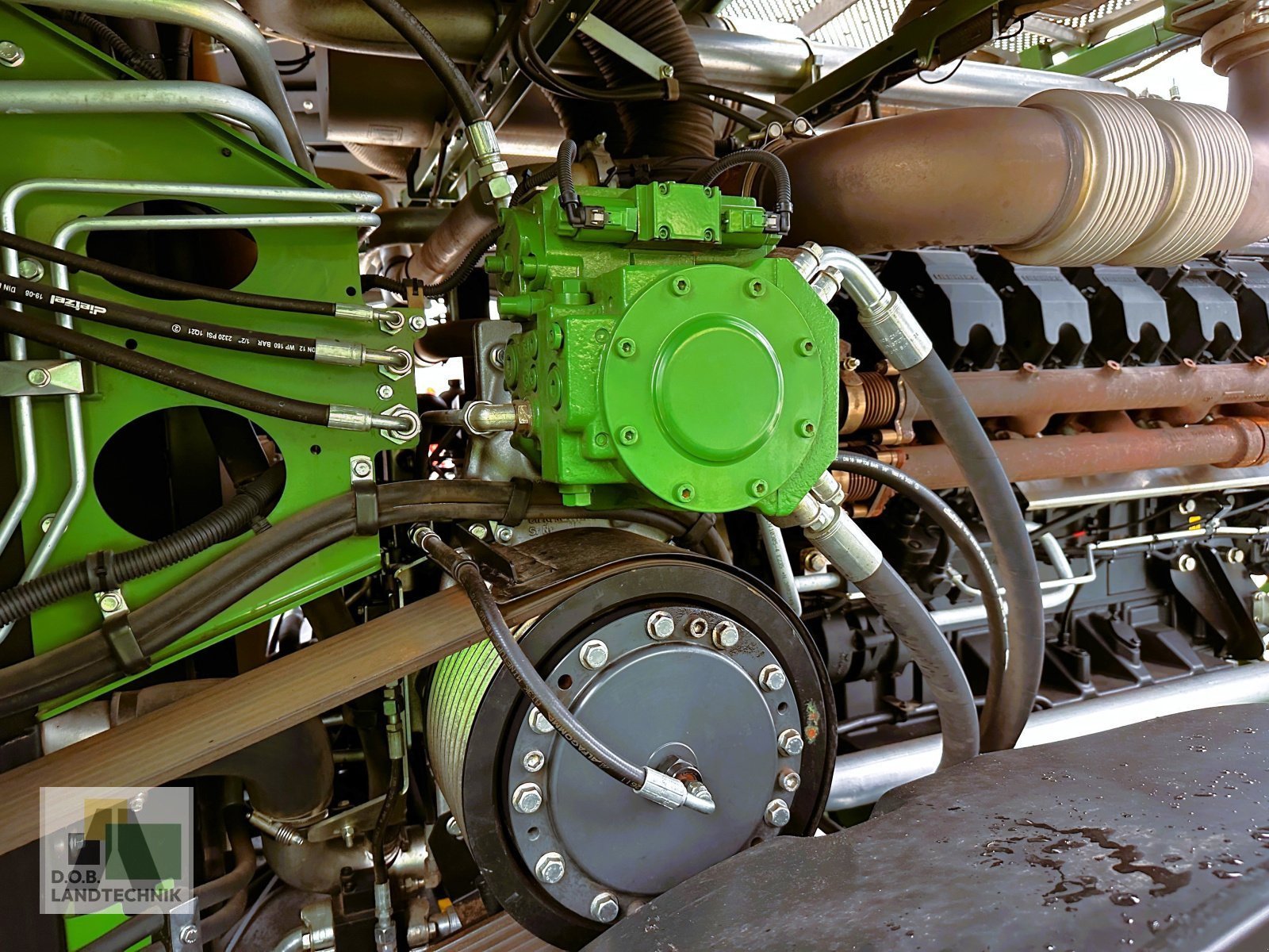 Feldhäcksler tip John Deere 9900 i, Gebrauchtmaschine in Langweid am Lech (Poză 24)