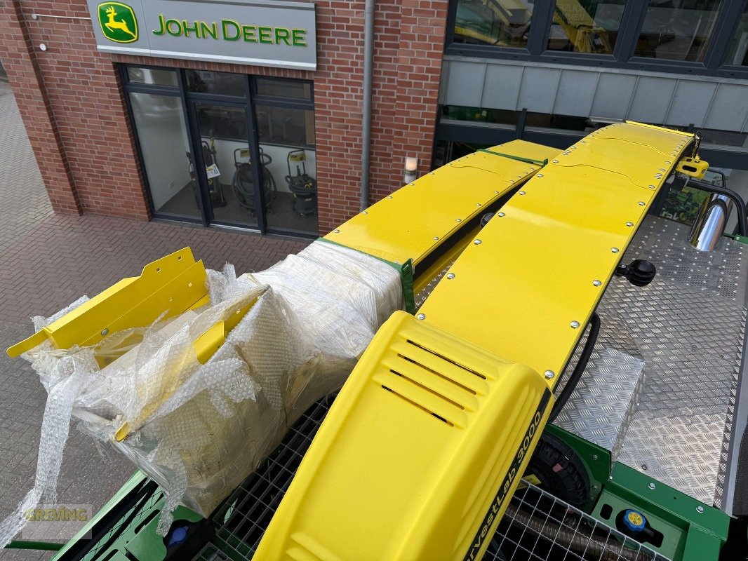 Feldhäcksler van het type John Deere 9900i ProDrive 40 km/h, Gebrauchtmaschine in Ahaus (Foto 11)