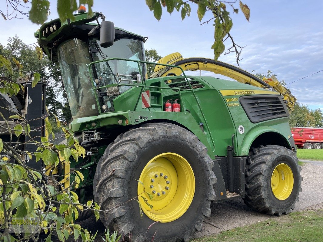 Feldhäcksler van het type John Deere 9900i ProDrive 40 km/h, Gebrauchtmaschine in Ahaus (Foto 13)