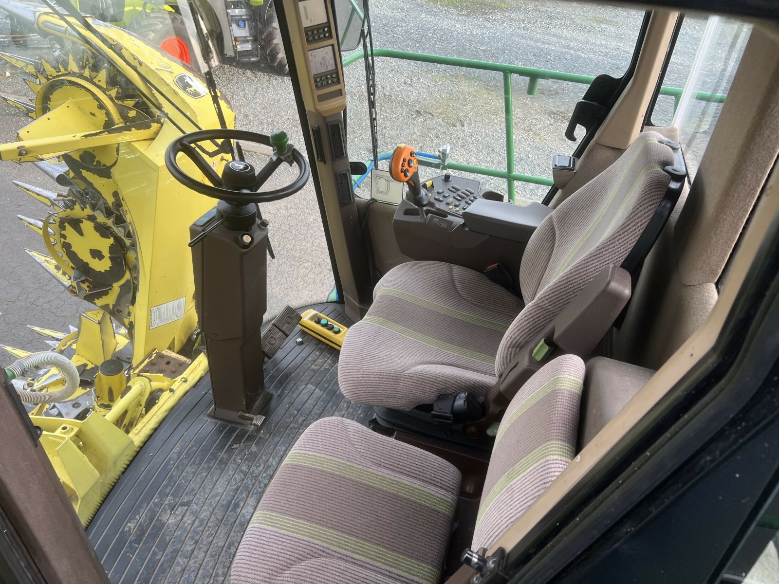 Feldhäcksler του τύπου John Deere ENSILEUSE J-D 7380, Gebrauchtmaschine σε Gannat (Φωτογραφία 10)