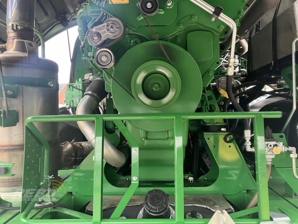 Feldhäcksler tip John Deere FELDHÄCKSLER 8500, Vorführmaschine in Albersdorf (Poză 29)