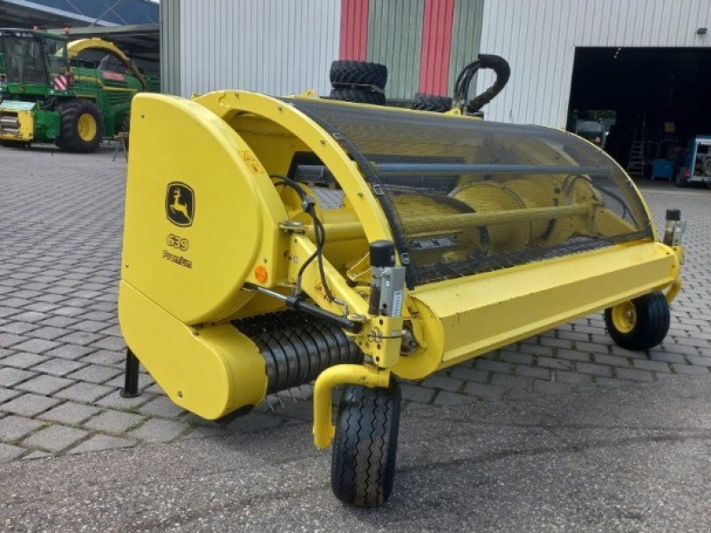 Feldhäcksler от тип John Deere Pickup 639, Gebrauchtmaschine в Regensdorf