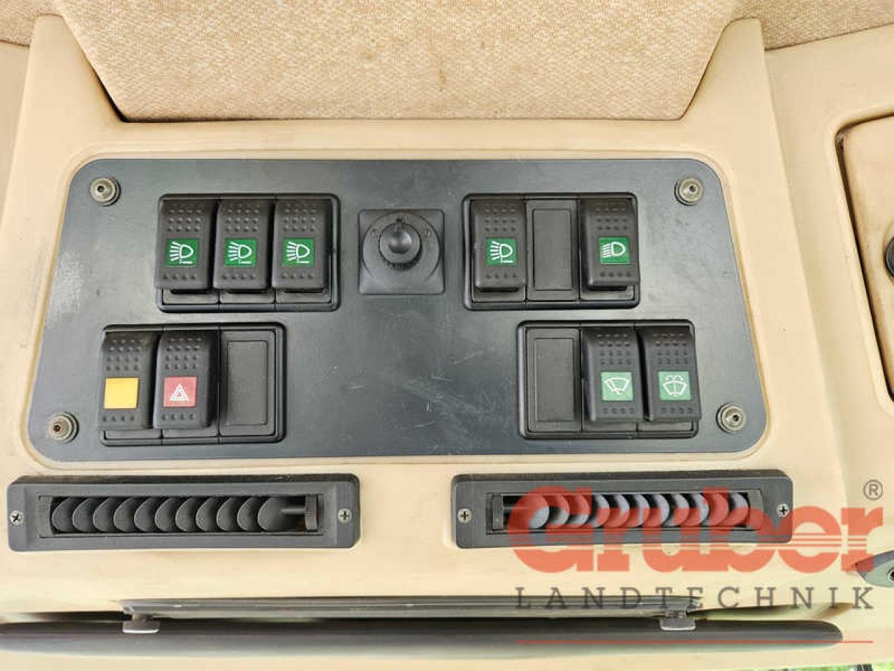 Feldhäcksler des Typs Krone Big X 500 Allrad, Gebrauchtmaschine in Ampfing (Bild 16)