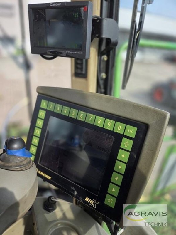 Feldhäcksler des Typs Krone BIG X 650, Gebrauchtmaschine in Nienburg (Bild 8)