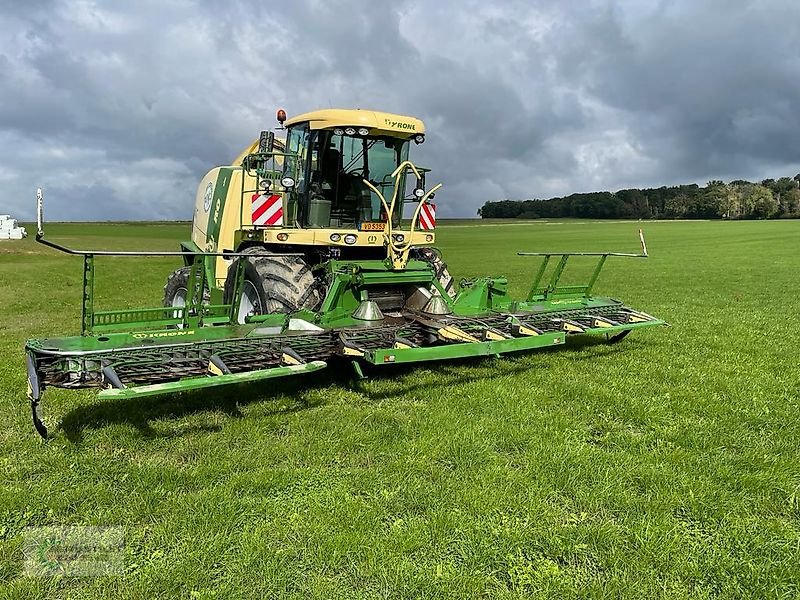 Feldhäcksler des Typs Krone BIG X 700 mit Maisgebiss und Pick-Up, Gebrauchtmaschine in Prüm-Dausfeld (Bild 1)