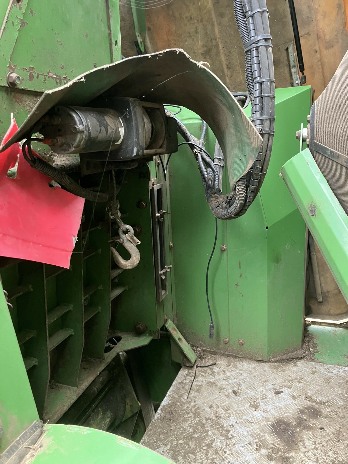 Feldhäcksler des Typs Krone ENSILEUSE KRONE BIG X 650, Gebrauchtmaschine in BEGARD (Bild 7)