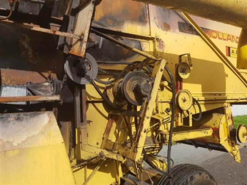 Feldhäcksler tip New Holland 1550, Gebrauchtmaschine in Hemmet (Poză 4)