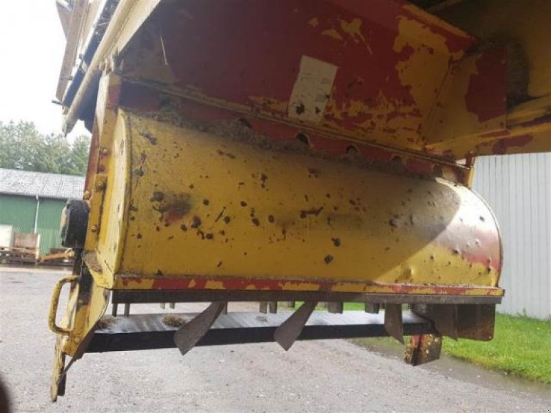 Feldhäcksler tip New Holland 1550, Gebrauchtmaschine in Hemmet (Poză 8)