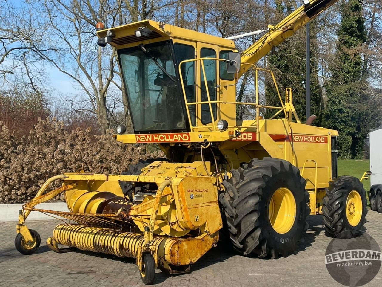 Feldhäcksler typu New Holland 2305, Gebrauchtmaschine v Vriezenveen (Obrázek 1)