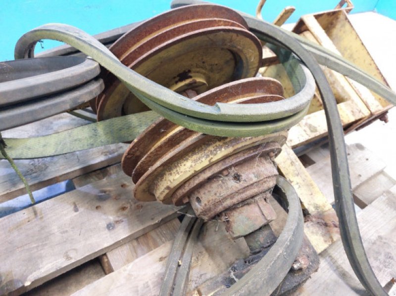 Feldhäcksler tip New Holland 8060, Gebrauchtmaschine in Hemmet (Poză 4)