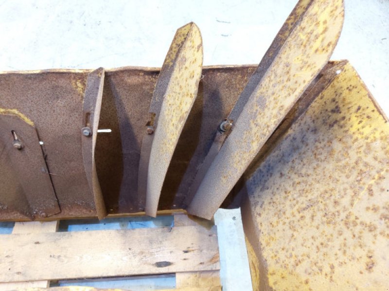 Feldhäcksler tip New Holland 8060, Gebrauchtmaschine in Hemmet (Poză 16)