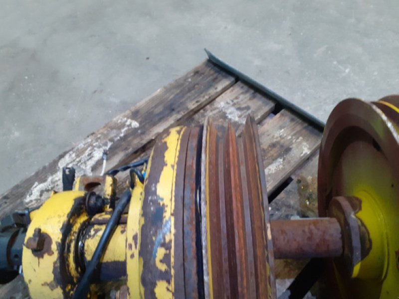 Feldhäcksler des Typs New Holland 8060, Gebrauchtmaschine in Hemmet (Bild 8)