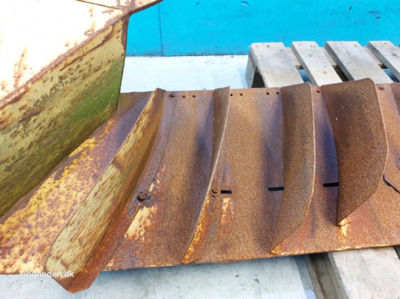 Feldhäcksler tip New Holland 8080, Gebrauchtmaschine in Hemmet (Poză 4)