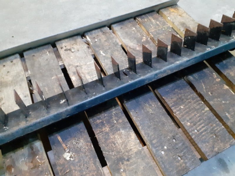 Feldhäcksler Türe ait New Holland CR9090, Gebrauchtmaschine içinde Hemmet (resim 5)