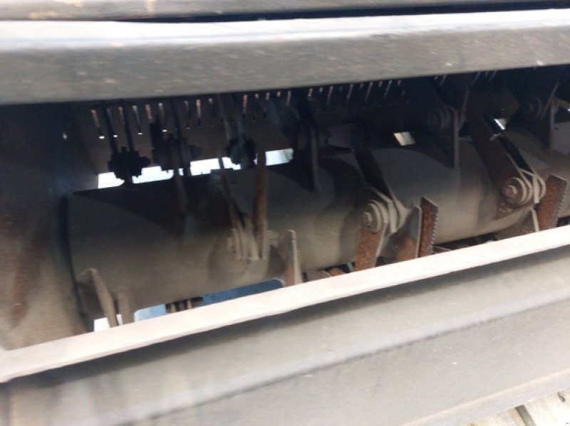 Feldhäcksler tipa New Holland CX 8090, Gebrauchtmaschine u Hemmet (Slika 3)