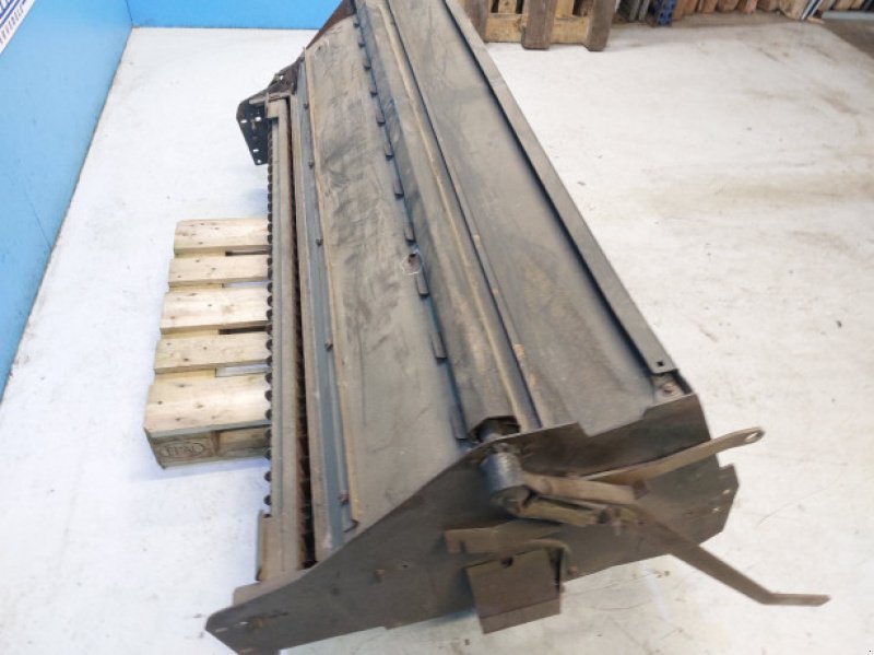 Feldhäcksler tipa New Holland CX 8090, Gebrauchtmaschine u Hemmet (Slika 11)