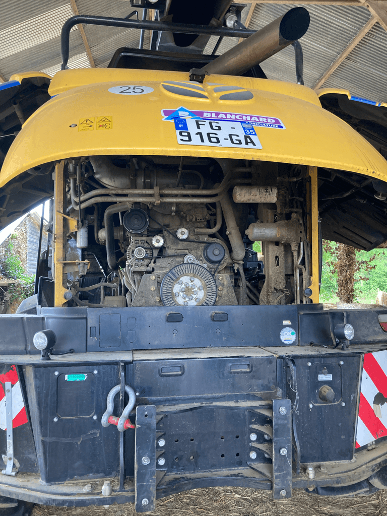 Feldhäcksler tip New Holland FR 480, Gebrauchtmaschine in TREMEUR (Poză 6)