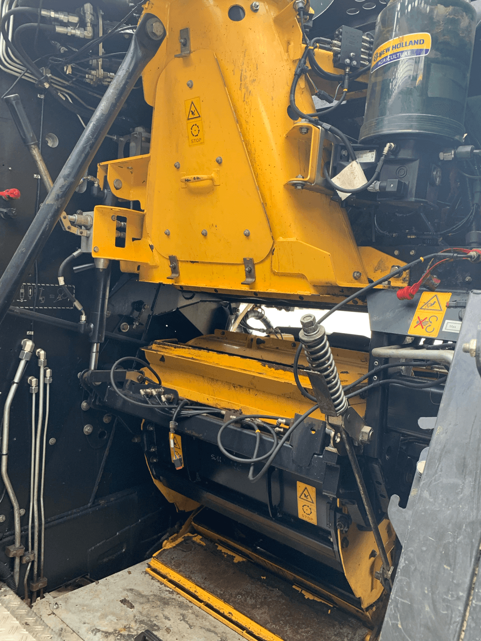 Feldhäcksler des Typs New Holland FR 480, Gebrauchtmaschine in TREMEUR (Bild 7)