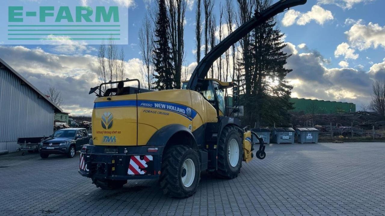 Feldhäcksler des Typs New Holland fr 550 häcksler inkl. pickup und maisgebiss, Gebrauchtmaschine in ANRODE / OT LENGEFELD (Bild 2)