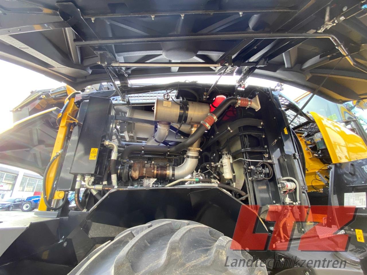 Feldhäcksler des Typs New Holland FR 550 ST5, Neumaschine in Ampfing (Bild 11)