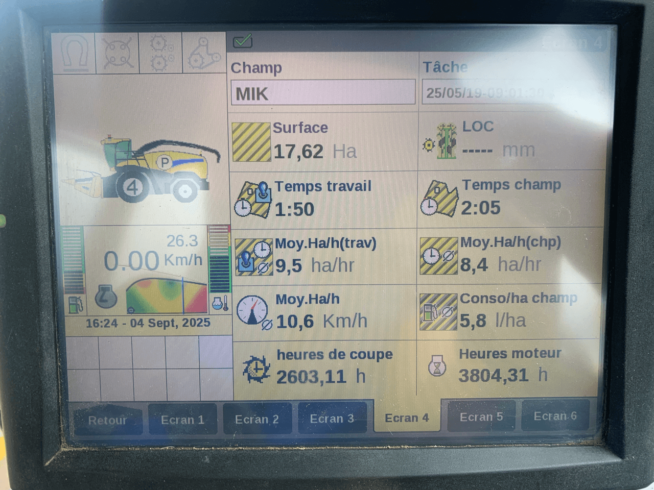 Feldhäcksler des Typs New Holland FR 550, Gebrauchtmaschine in TREMEUR (Bild 10)