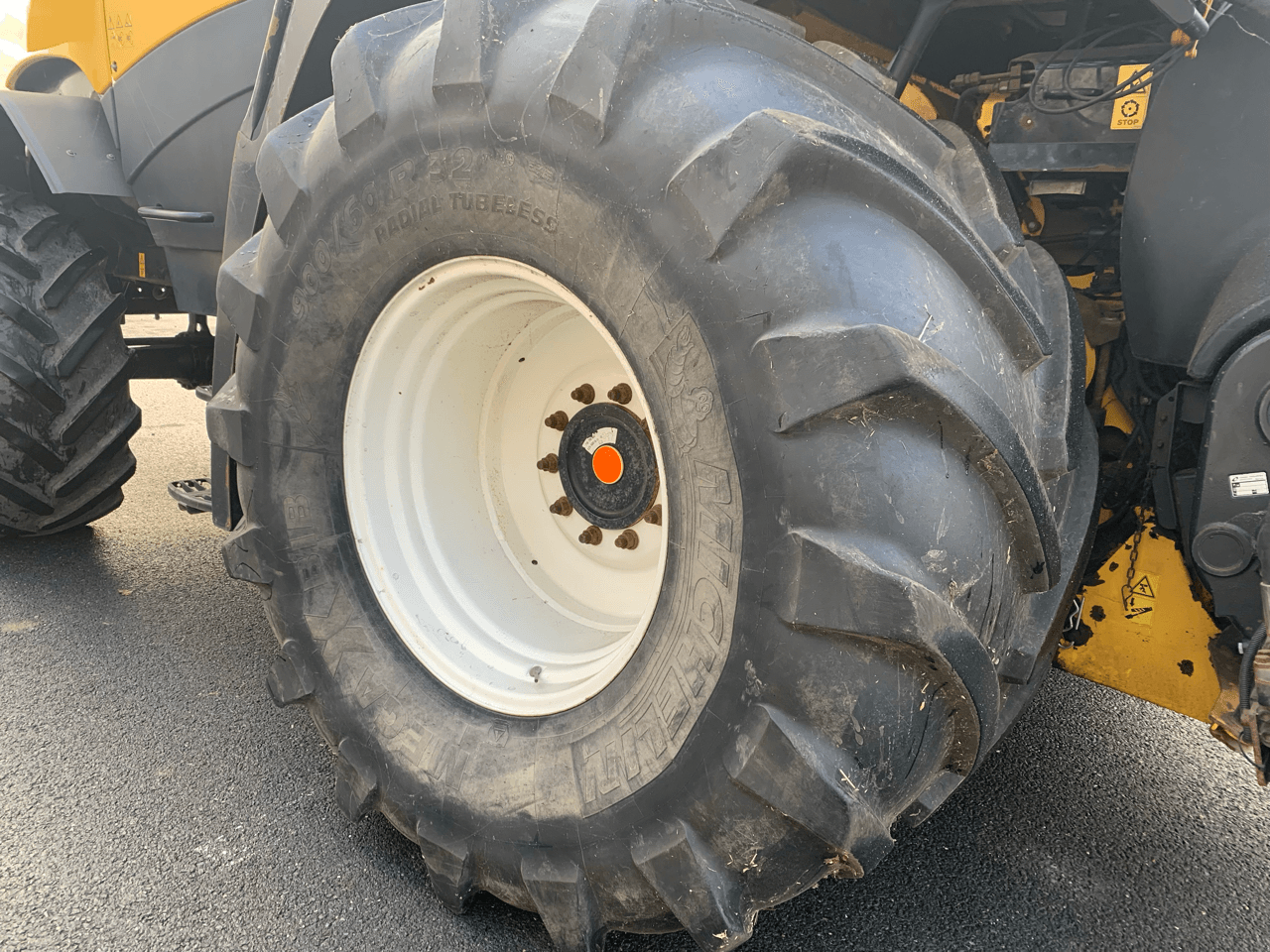 Feldhäcksler tip New Holland FR 600, Gebrauchtmaschine in TREMEUR (Poză 11)