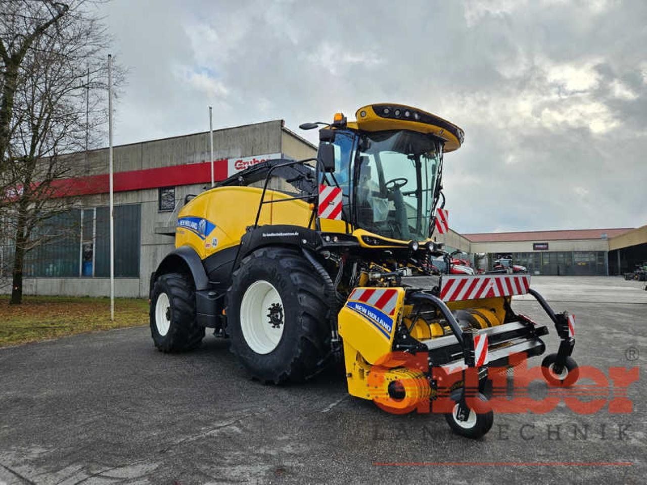 Feldhäcksler des Typs New Holland FR 650, Gebrauchtmaschine in Ampfing (Bild 1)
