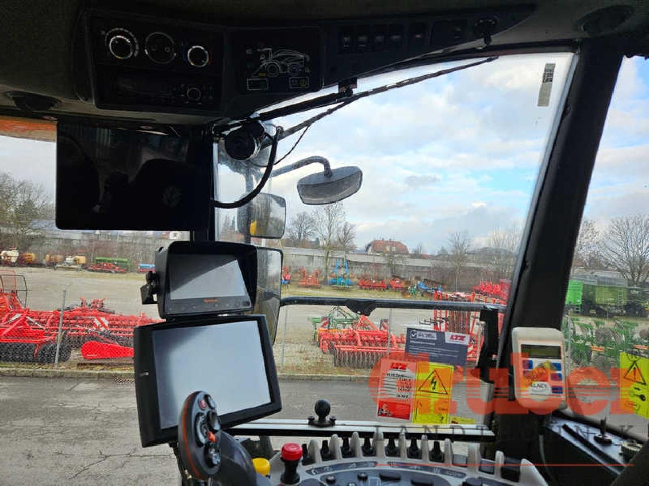 Feldhäcksler des Typs New Holland FR 650, Gebrauchtmaschine in Ampfing (Bild 17)