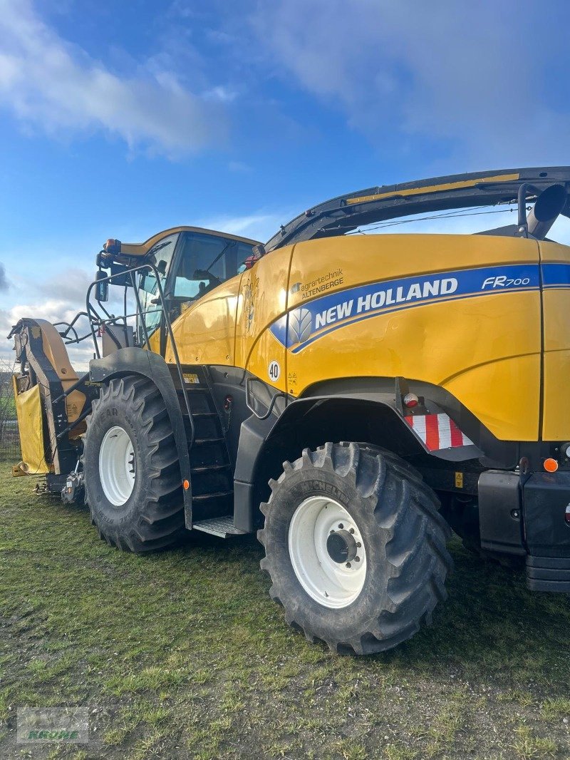Feldhäcksler des Typs New Holland FR 700, Gebrauchtmaschine in Barsinghausen OT Groß Munzel (Bild 5)