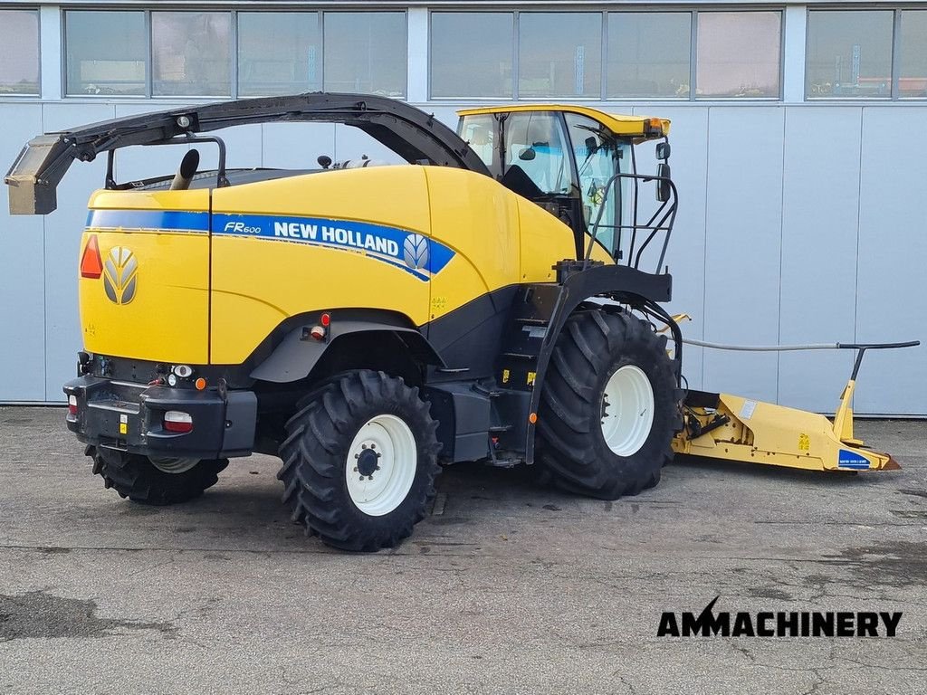 Feldhäcksler типа New Holland FR600, Gebrauchtmaschine в Horst (Фотография 3)