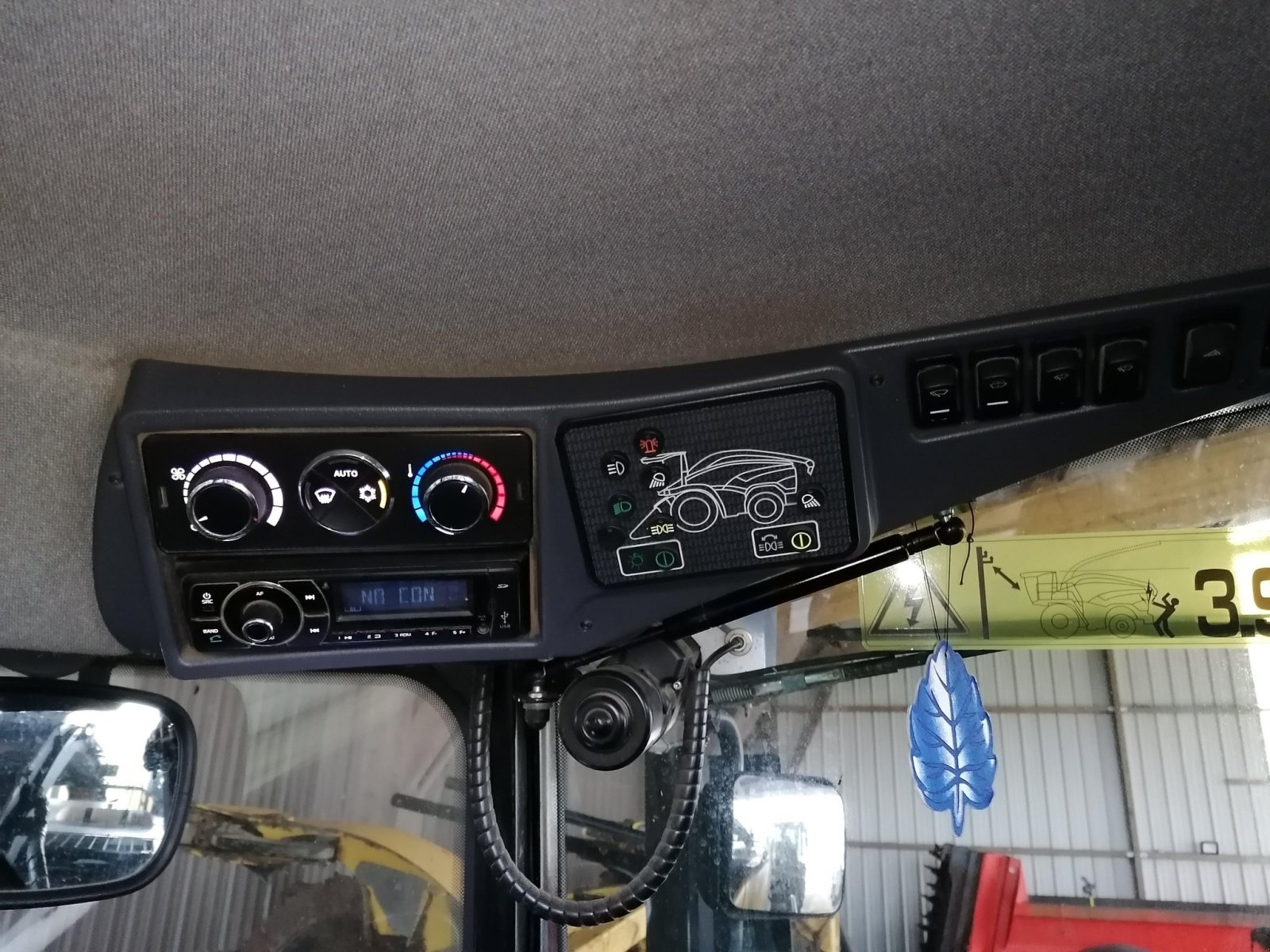 Feldhäcksler tip New Holland FR650, Gebrauchtmaschine in Le Horps (Poză 9)