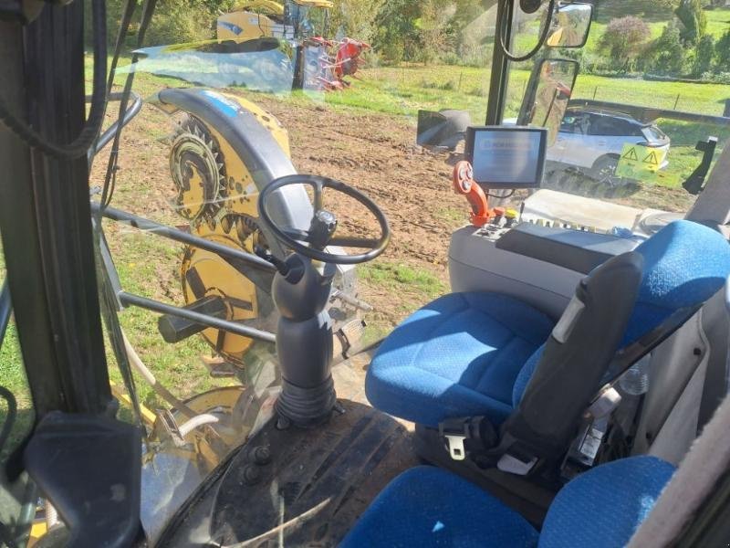 Feldhäcksler типа New Holland FR850, Gebrauchtmaschine в CHAUMONT (Фотография 3)