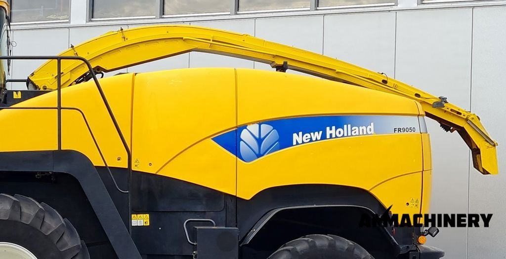 Feldhäcksler des Typs New Holland FR9050, Gebrauchtmaschine in Horst (Bild 1)