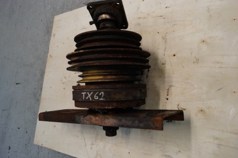 Feldhäcksler tip New Holland TX62, Gebrauchtmaschine in Hemmet (Poză 8)